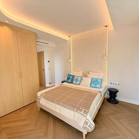 Panoramic Sea View Renovated 3 Bedrooms - Swimming Pool Apartment Cannes