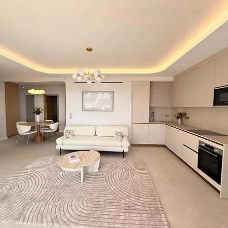 Panoramic Sea View Renovated 3 Bedrooms - Swimming Pool